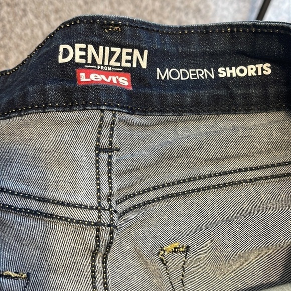 Denizen From Levi’s Stretchy Denim Shorts Size 4 Waist 27 - Picture 4 of 8